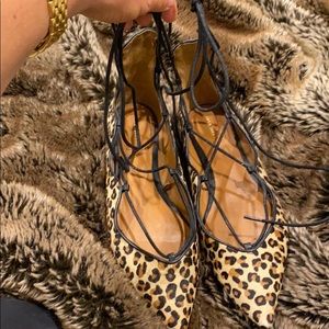 Wraparound ankle Zara Leopard flats